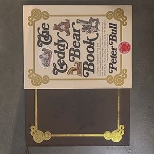 "THE TEDDY BEAR" BOOK BY PETER BULL SIGNED COLLECTORS LIMITED EDITION